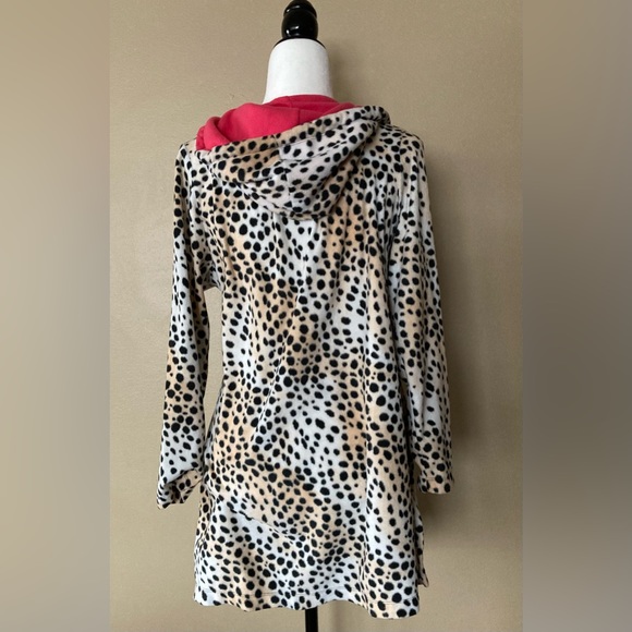 Betsy Johnson Fleece Hoodie - Picture 3 of 4